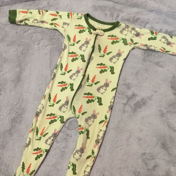 Other - Leveret bunny footie pajamas